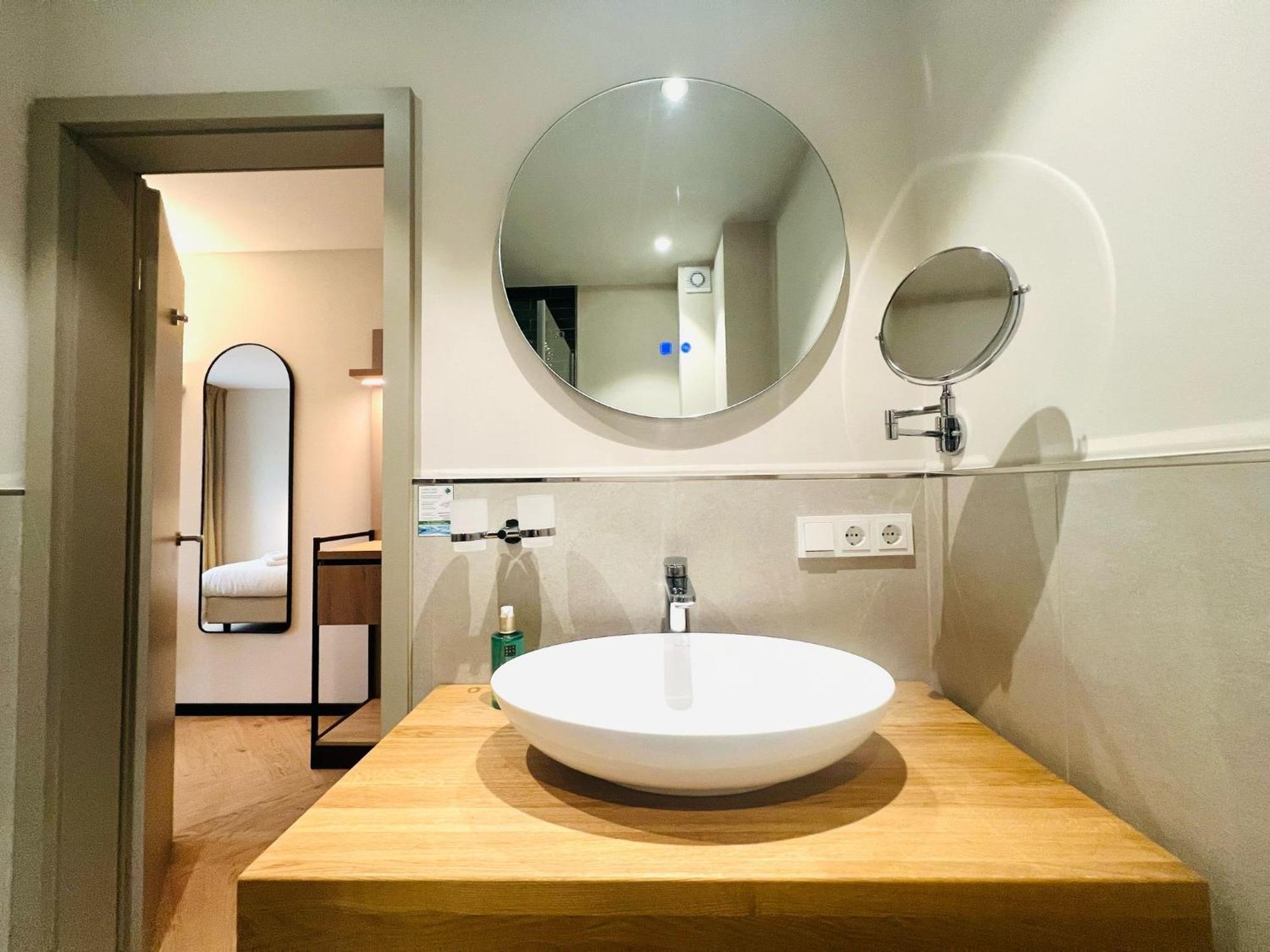 May Hotel Майшос Экстерьер фото